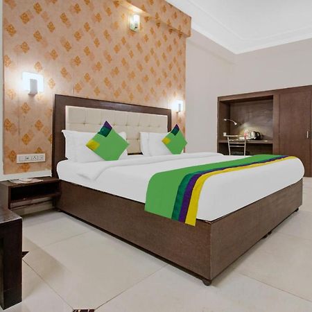 Treebo Trend Dream Palace Джайпур Екстериор снимка