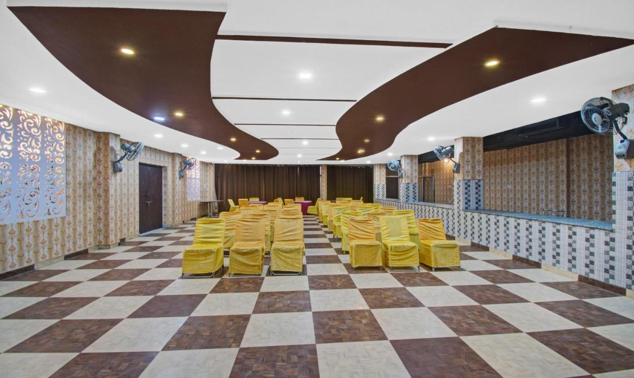Treebo Trend Dream Palace Джайпур Екстериор снимка